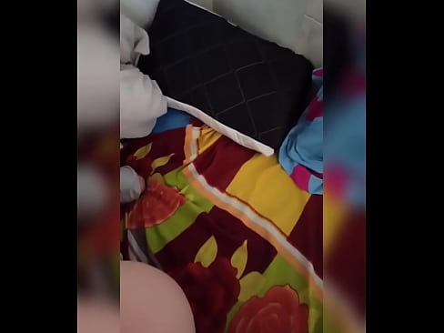 ❤️ Mijn kamergenote blijft alleen thuis omdat haar man op vakantie gaat en ik maak van de gelegenheid gebruik om haar te neuken en haar kontje te vullen met melk ❤ Sluts at us ❤